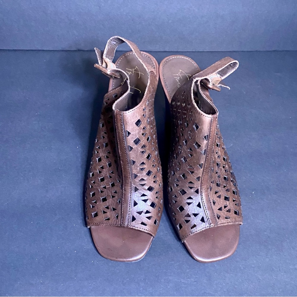 Franco Sarto Brown Cutout Mules - Picture 2 of 11